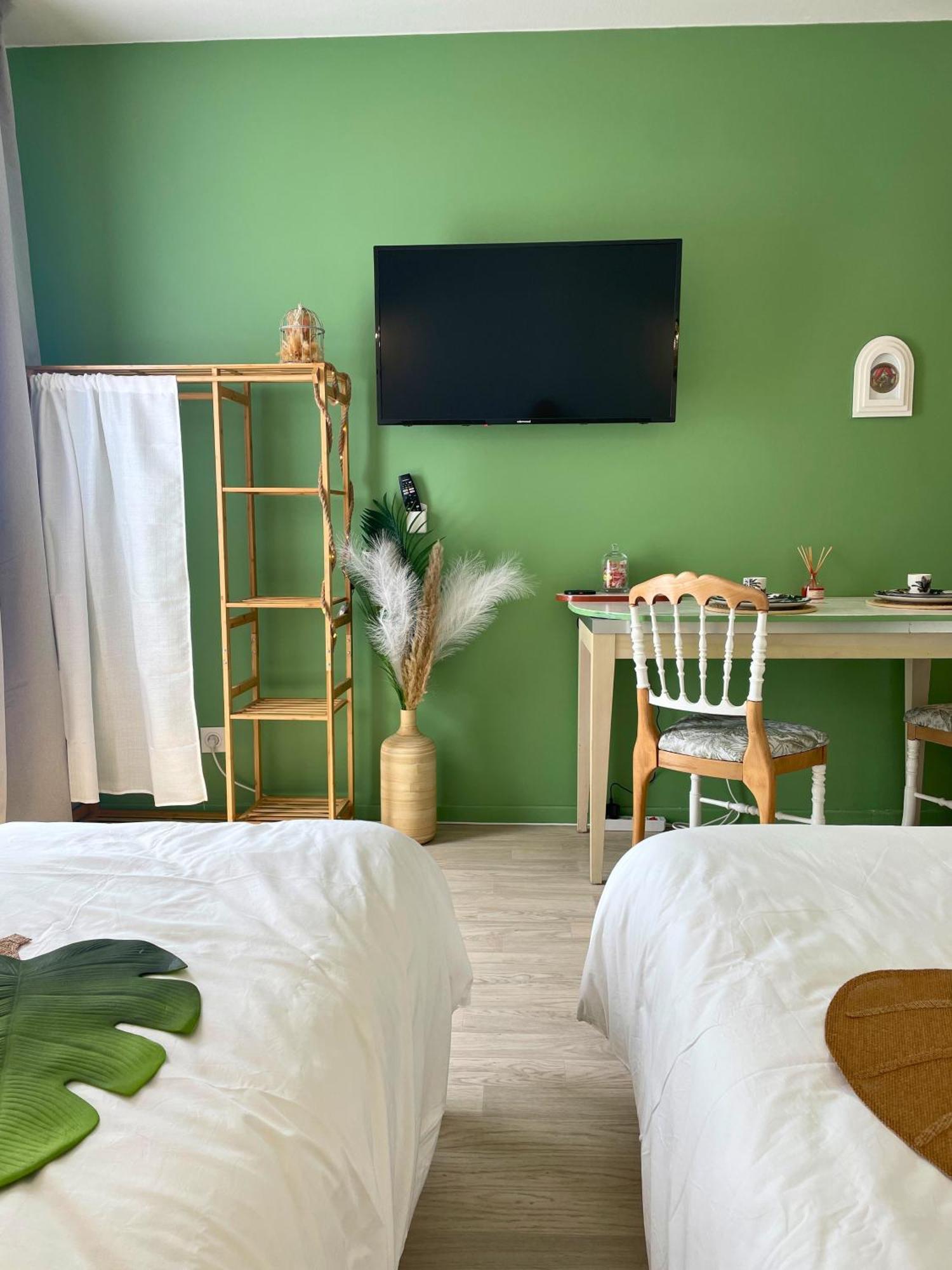 Boudoir - Clim-Wifi-Twin-Gare Apartment Лурд Екстериор снимка