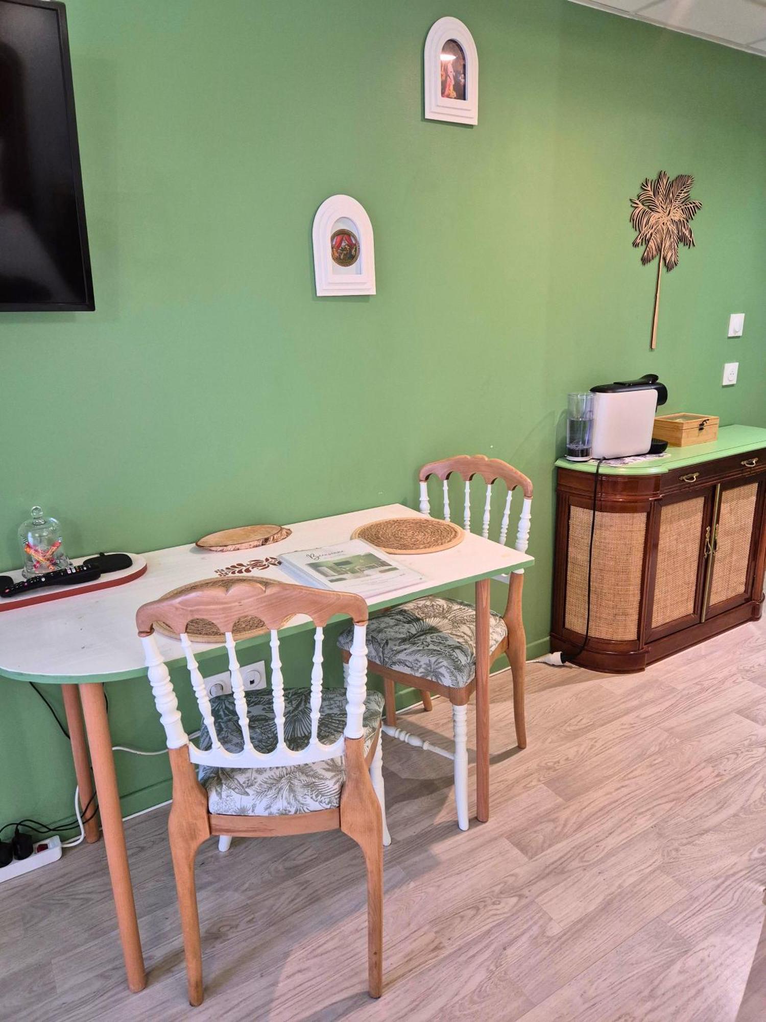 Boudoir - Clim-Wifi-Twin-Gare Apartment Лурд Екстериор снимка